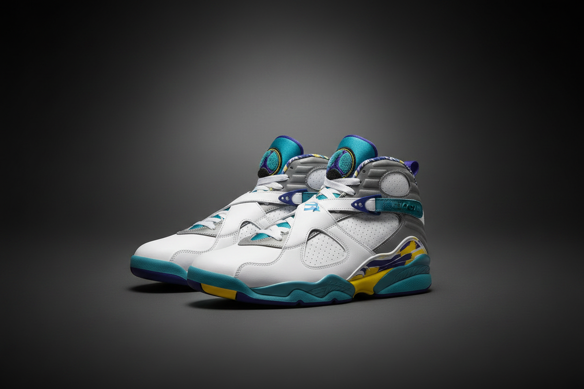 Air Jordan 8 Retro White Aqua Blue pair