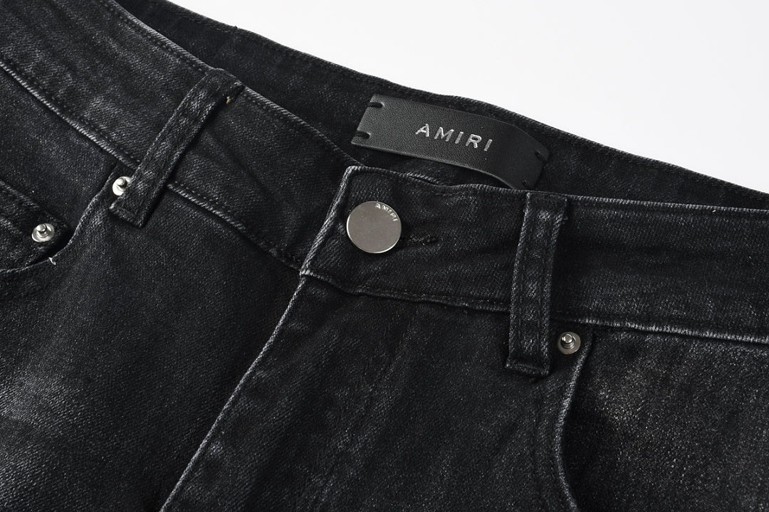 AMIRI Jeans A844
