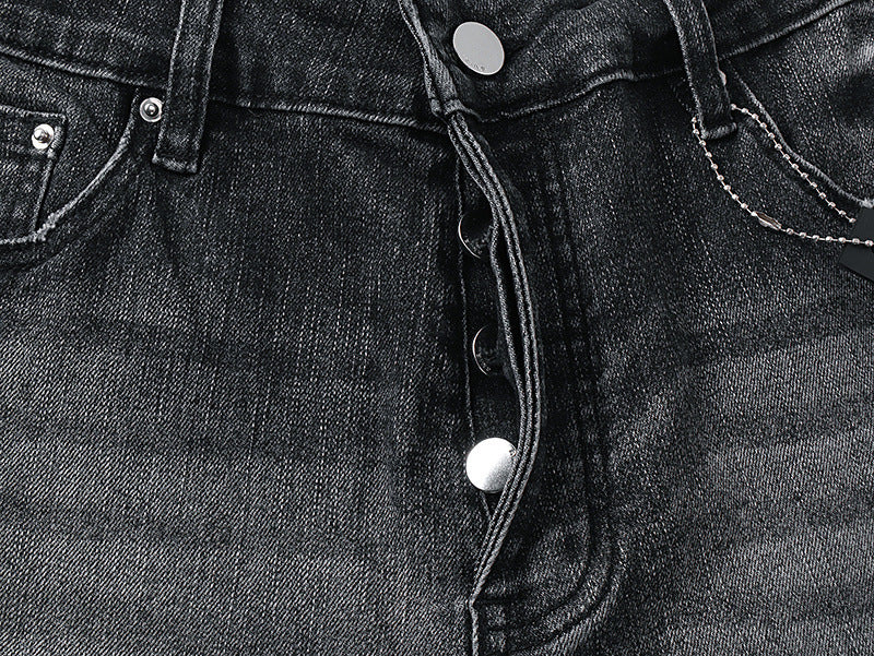 AMIRI Denim Shorts MR-AM605 | Slim Fit Destroyed Denim