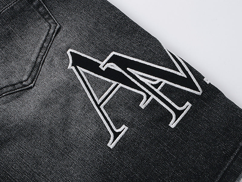 AMIRI Denim Shorts MR-AM605 | Slim Fit Destroyed Denim