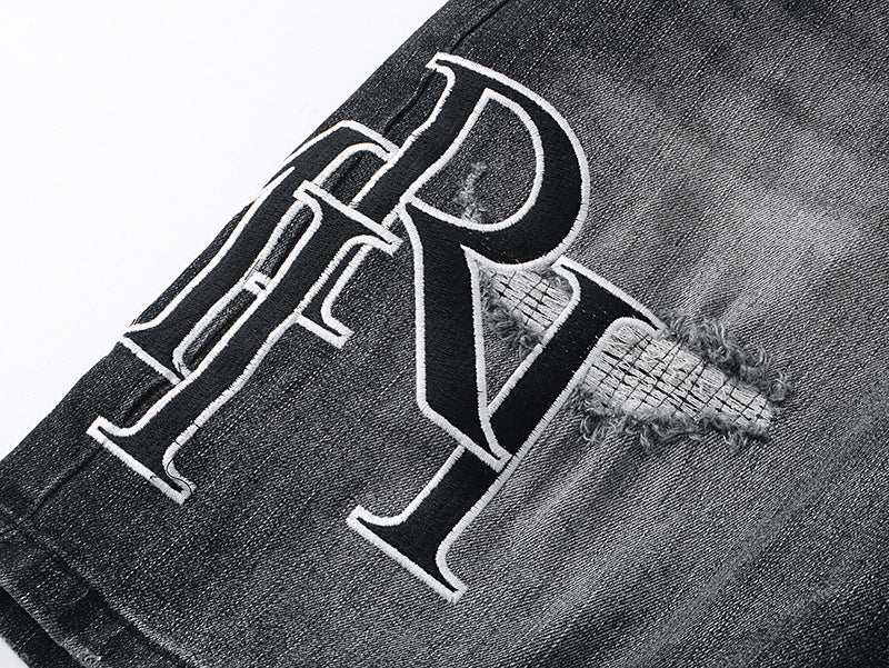 AMIRI Denim Shorts MR-AM605 | Slim Fit Destroyed Denim
