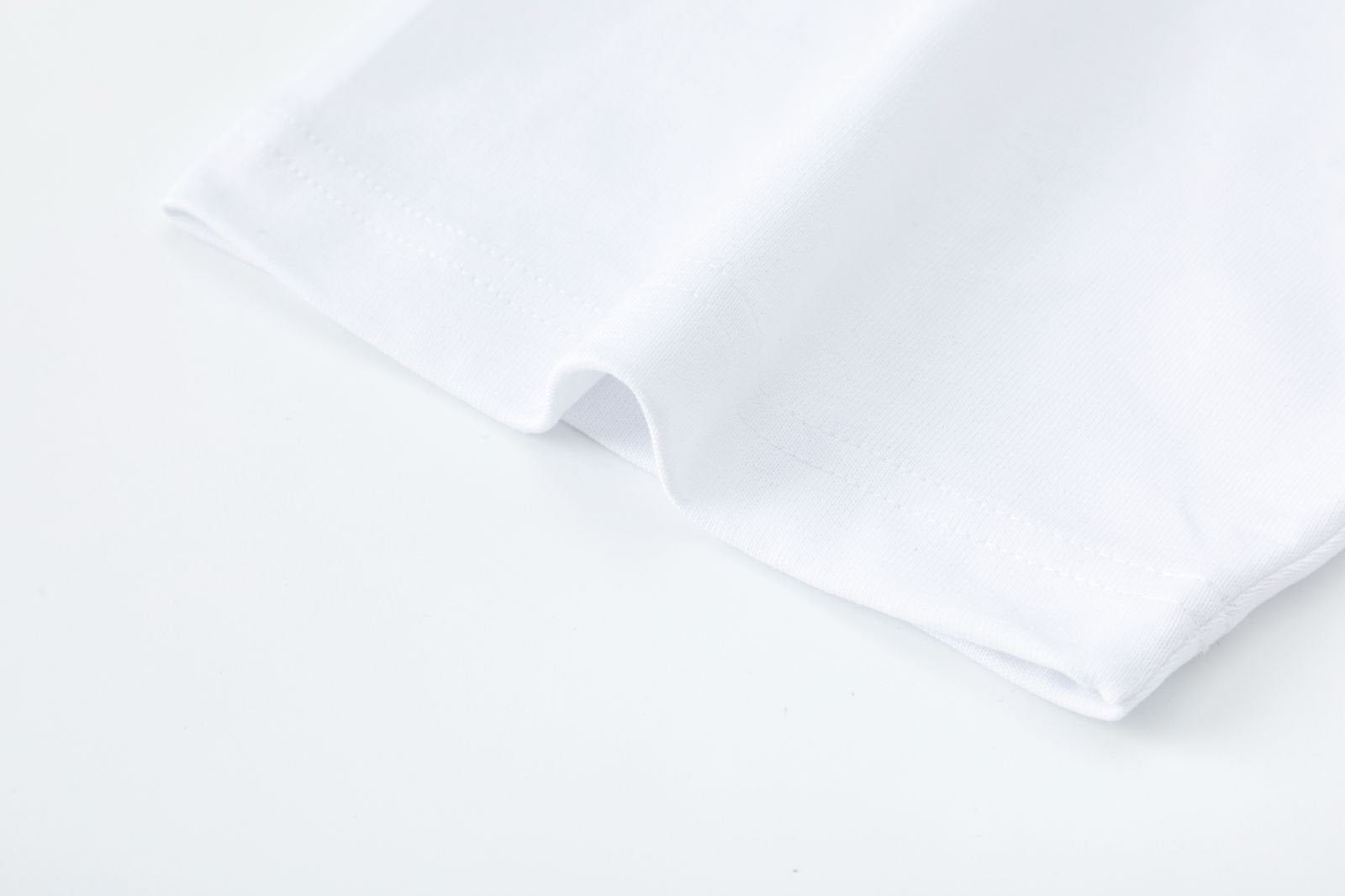AMIRI Logo-Print T-Shirts