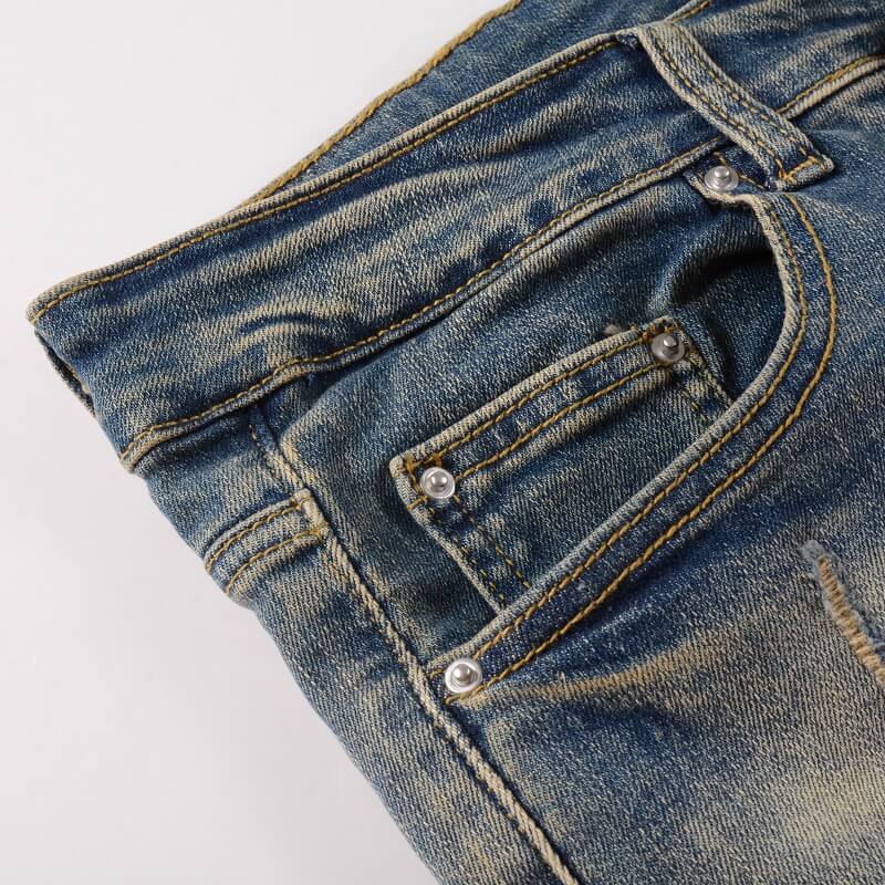 AMIRI Jeans 888