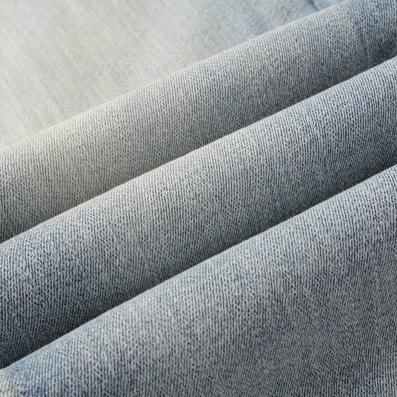 AMIRI Jeans 895