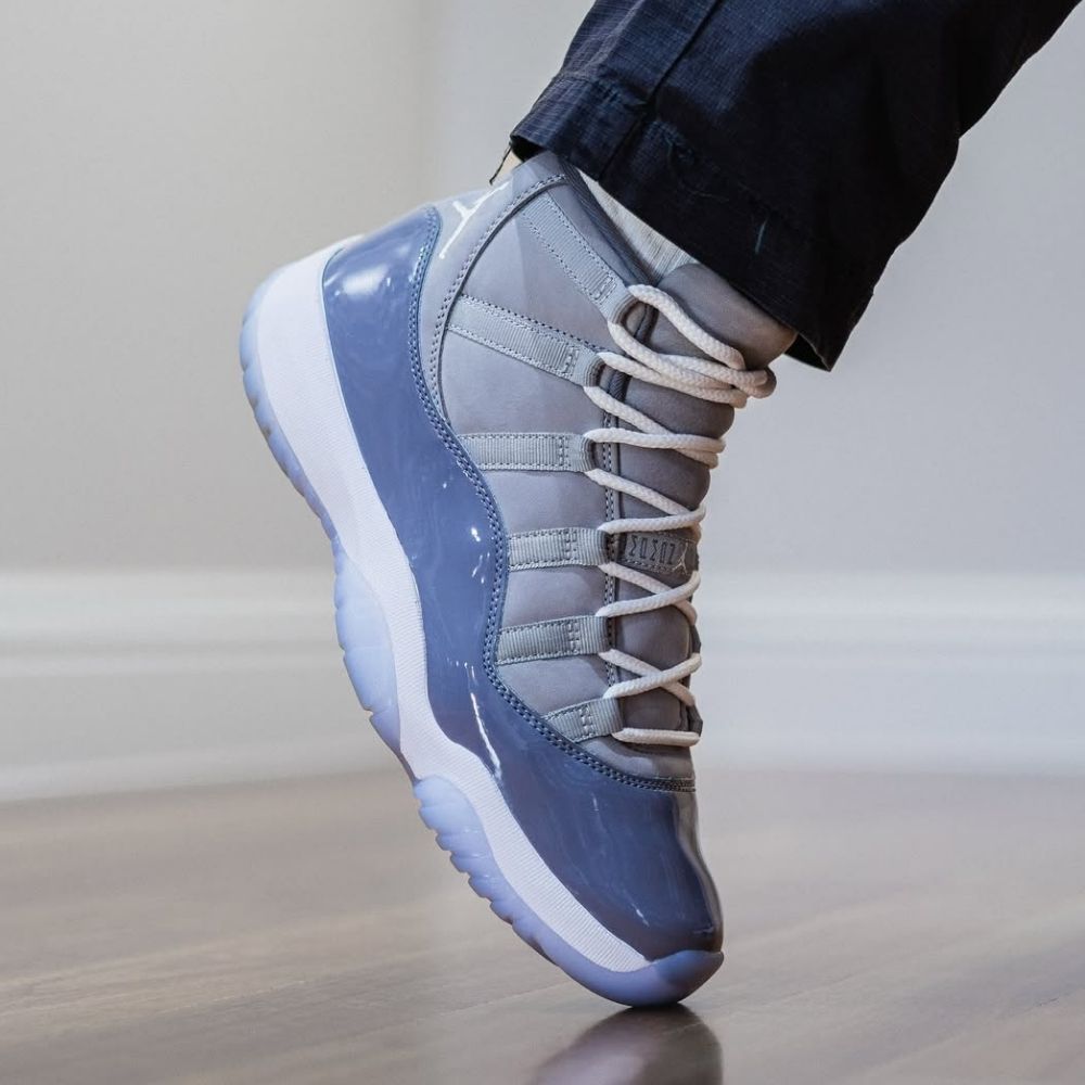 Air Jordan 11 Retro Cool Grey 2021
