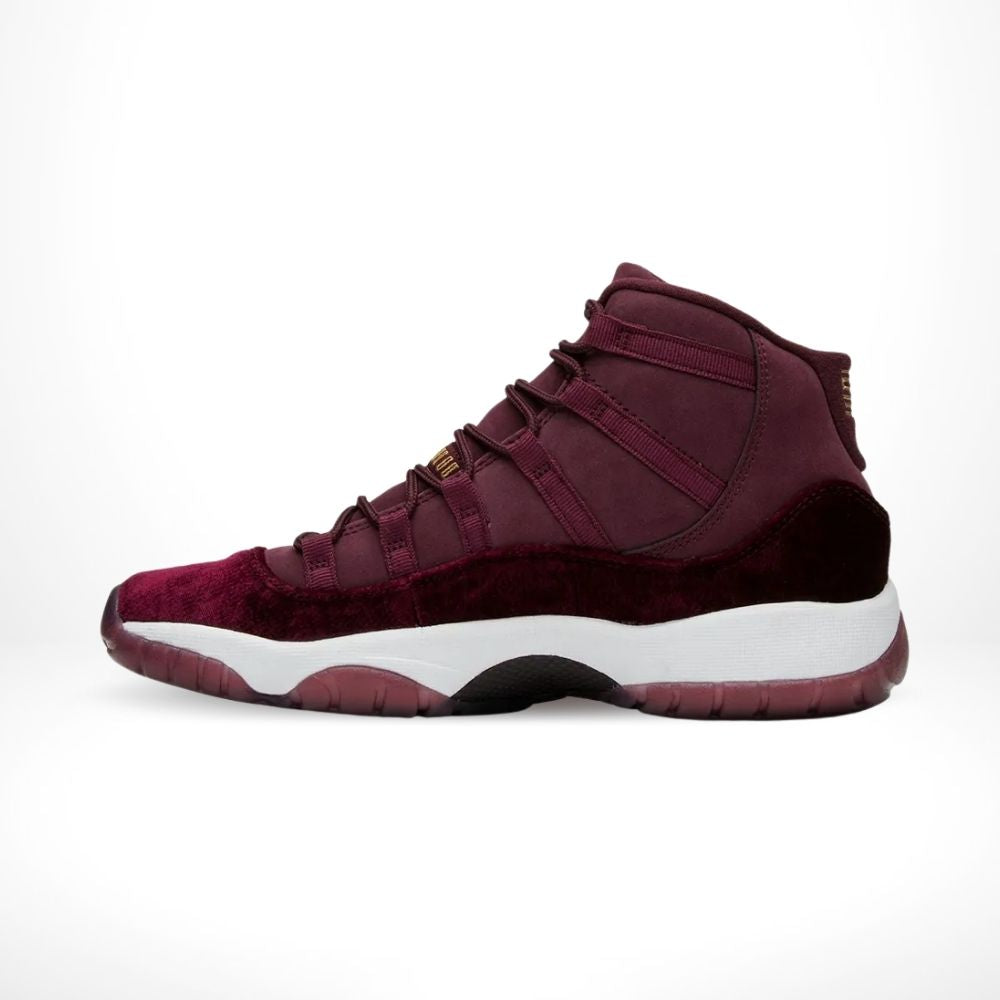 Air Jordan 11 Retro Heiress Velvet White