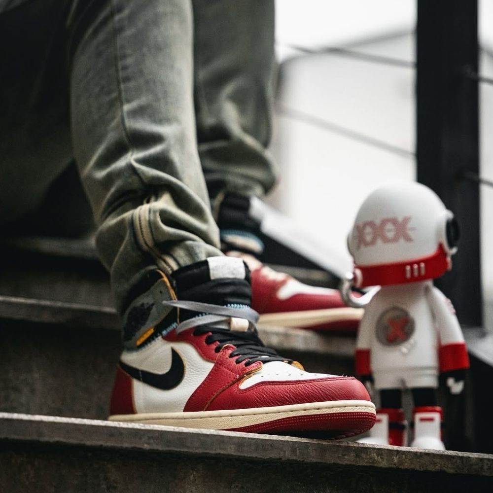 Air Jordan 1 Retro High OG X Union LA Chicago Shadow