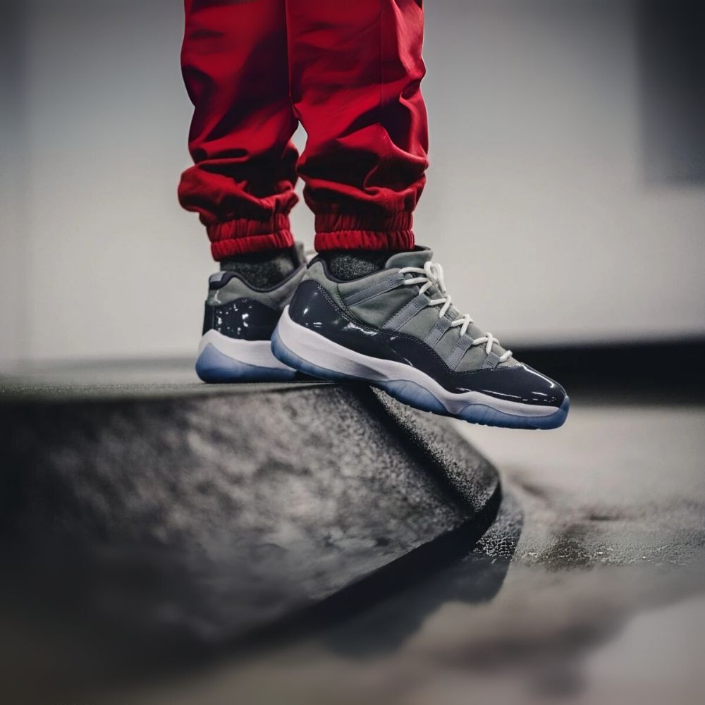 Air Jordan 11 Retro Low Cool Grey