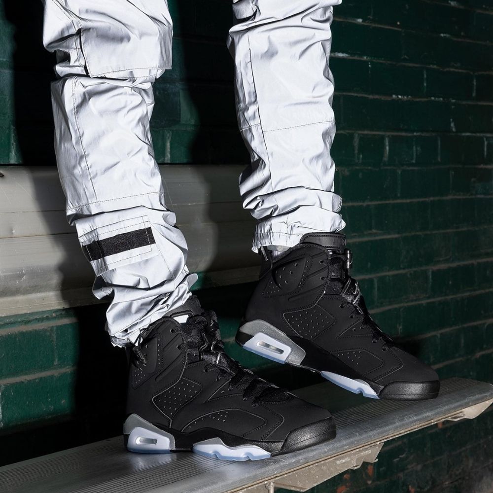 Air Jordan 6 Retro Chrome Black