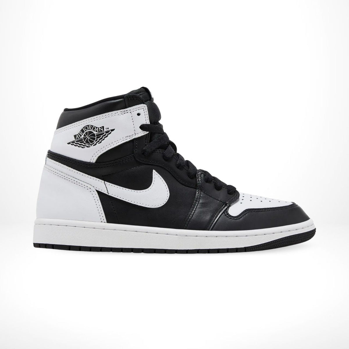 Air Jordan 1 Retro High OG Black White