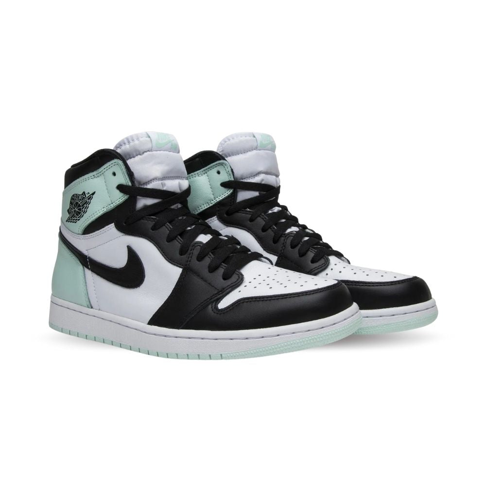 Air Jordan 1 Retro High OG Igloo Black