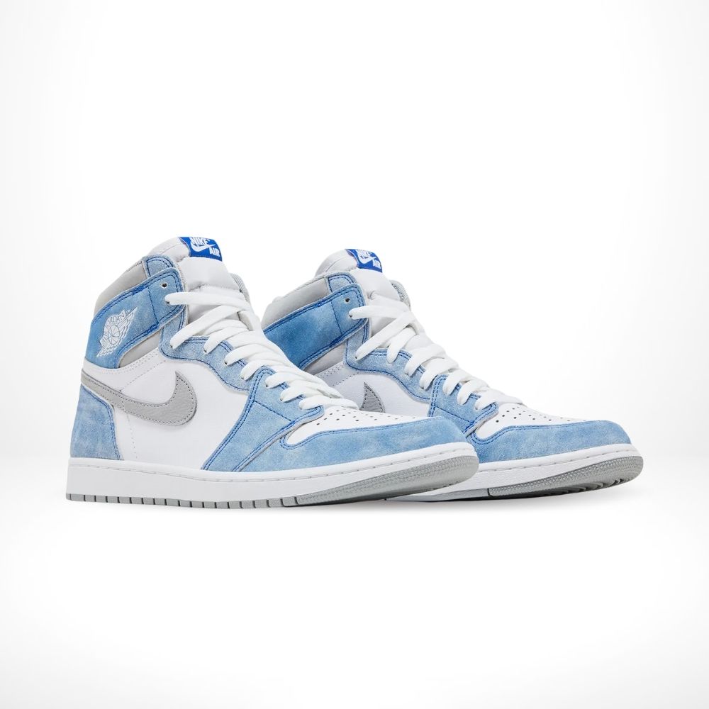 Air Jordan 1 Retro High Hyper Royal Smoke Grey