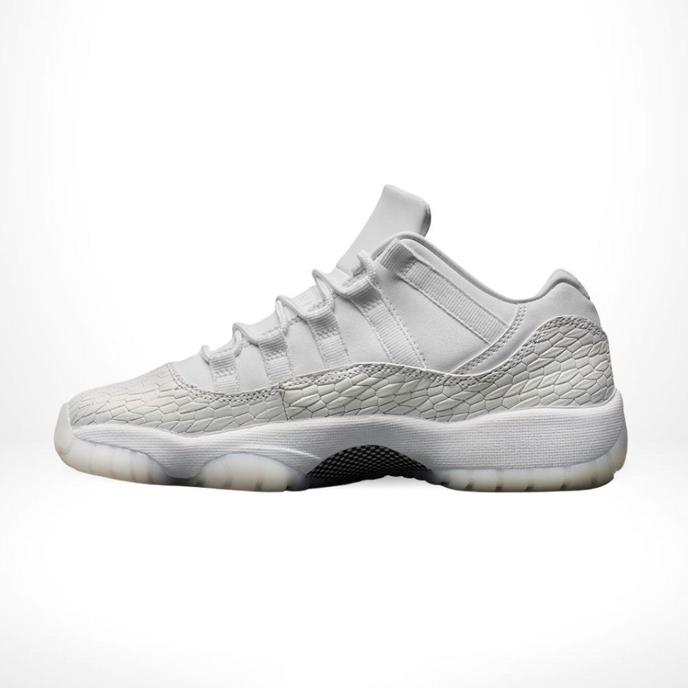 Air Jordan 11 Retro Low Heiress Pure Platinum
