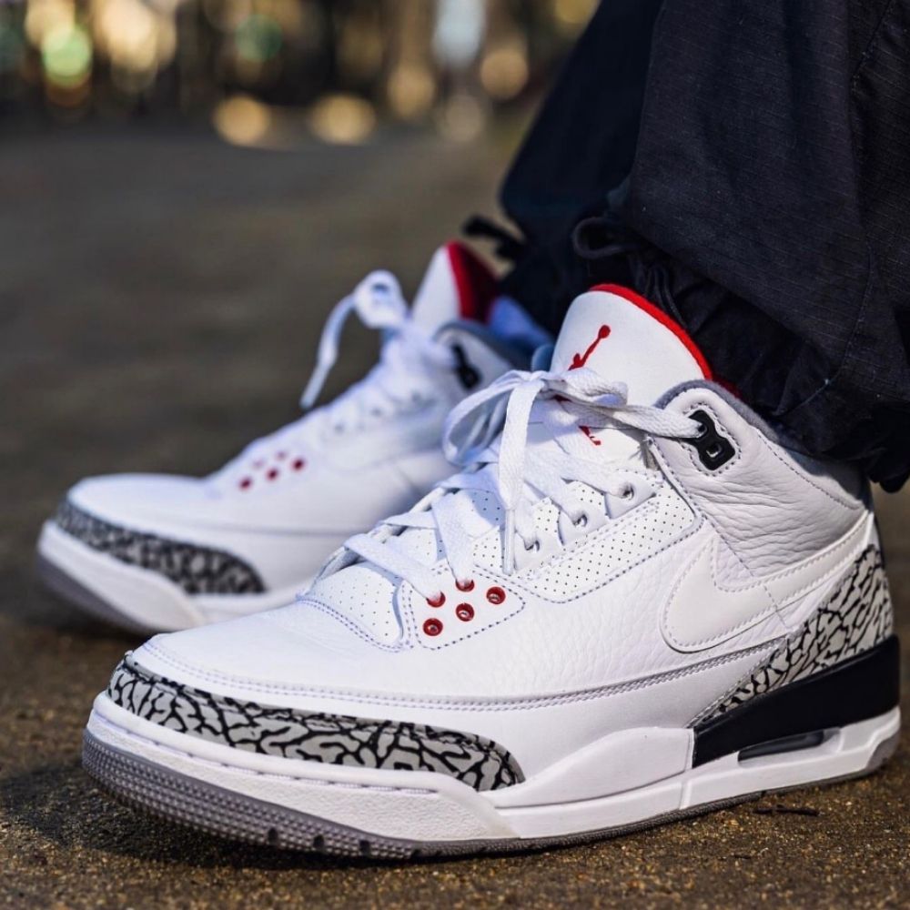 Air Jordan 3 Retro JTH Super Bowl Cement