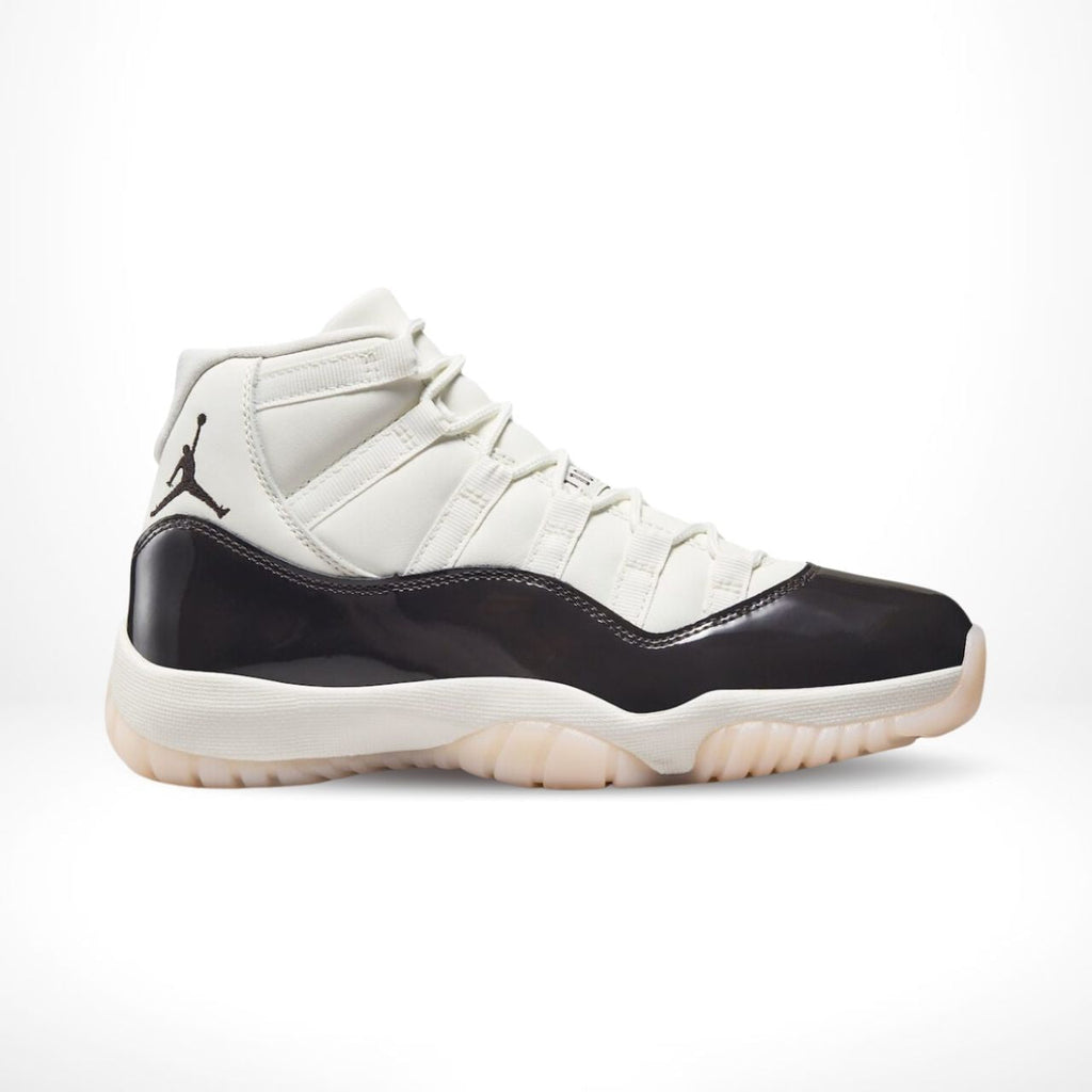 Air Jordan 11 Retro Neapolitan