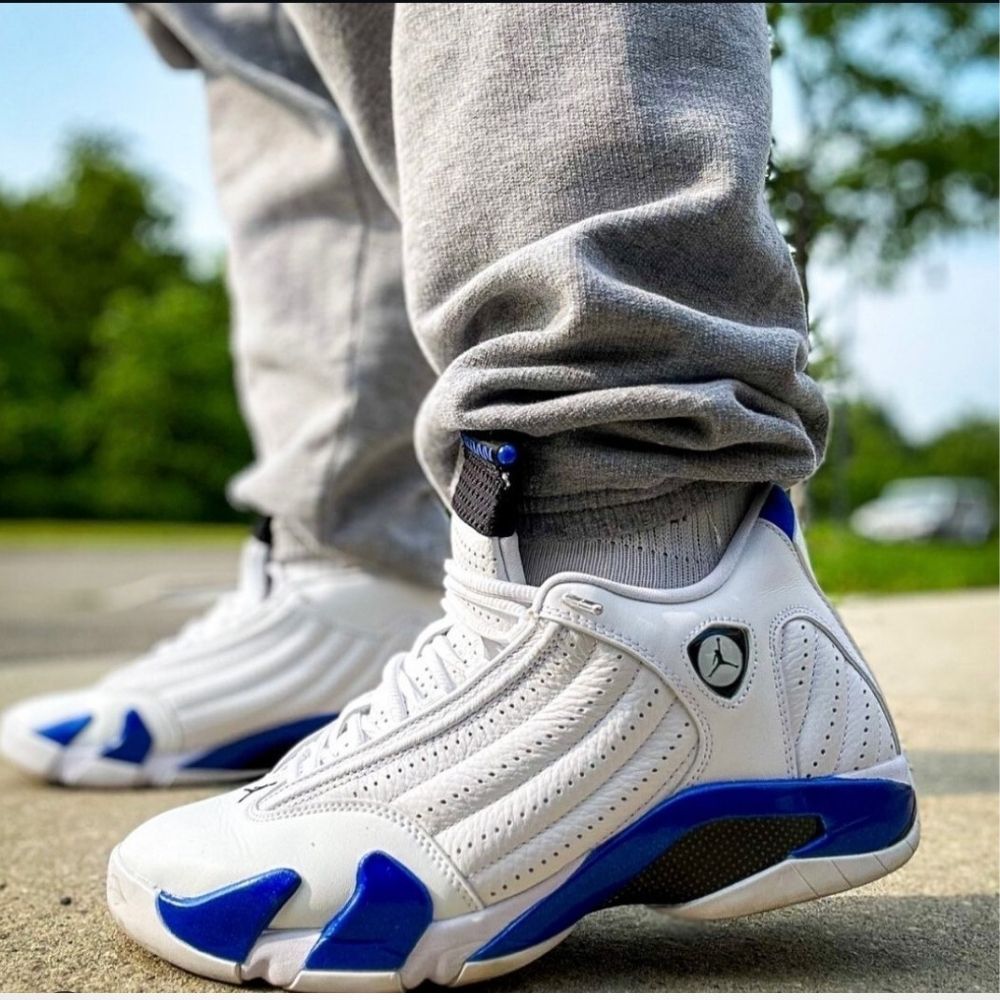 Air Jordan 14 Retro Hyper Royal White