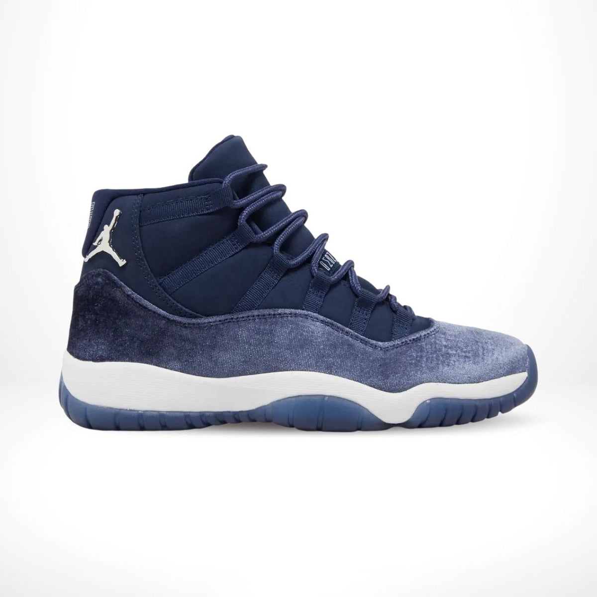 Air Jordan 11 Retro Midnight Navy Velvet