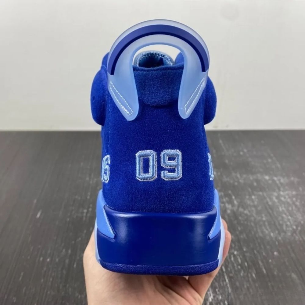Air Jordan 6 UNC PE Six Championships