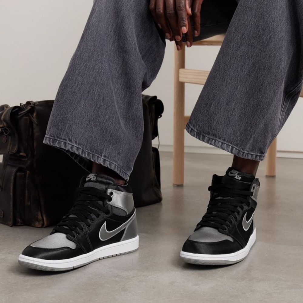 Air Jordan 1 High OG Satin Shadow