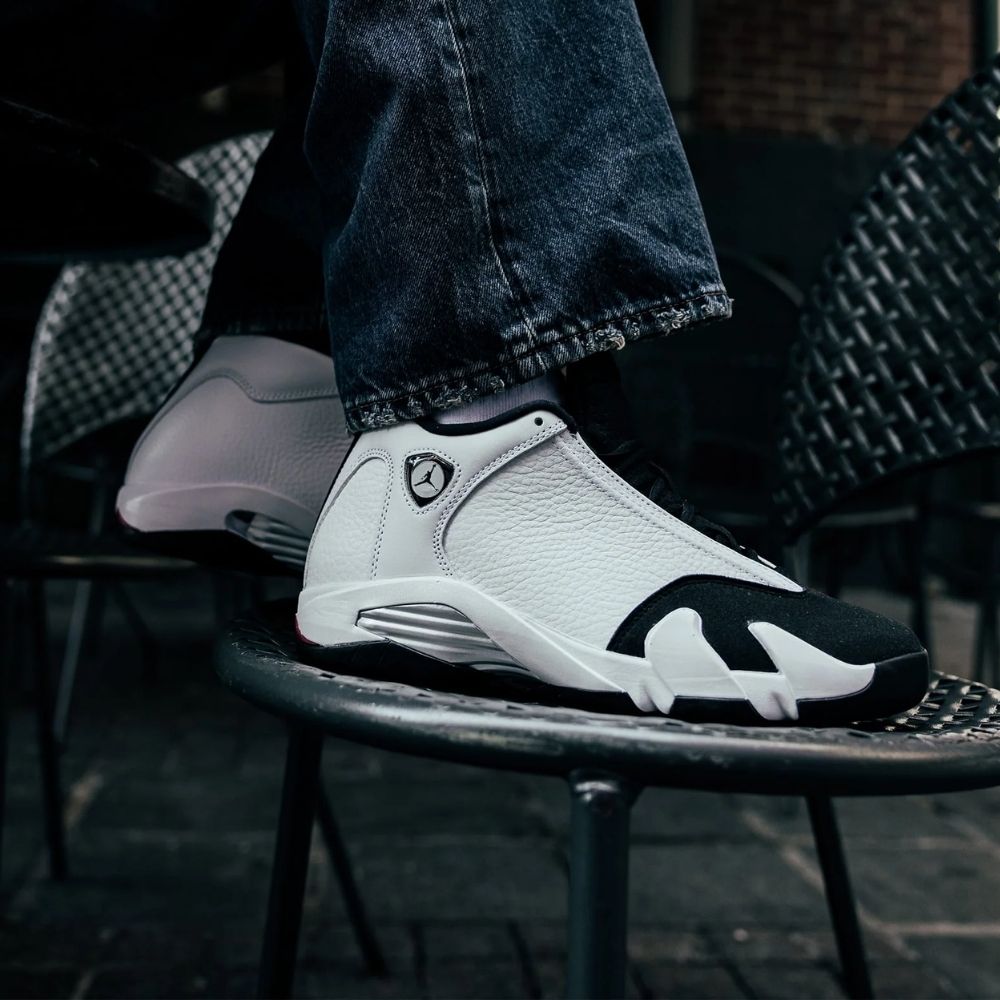 Air Jordan 14 OG Black Toe White Black Varsity Red