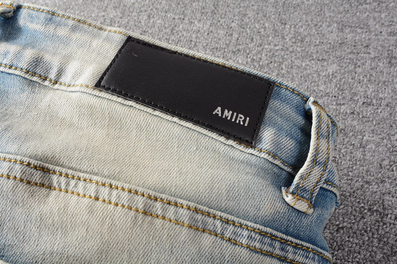 AMIRI Jeans #697 – Slim Fit Distressed Denim