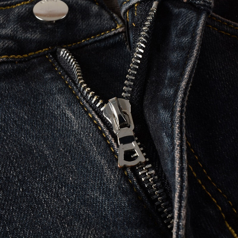 AMIRI Jeans 1305