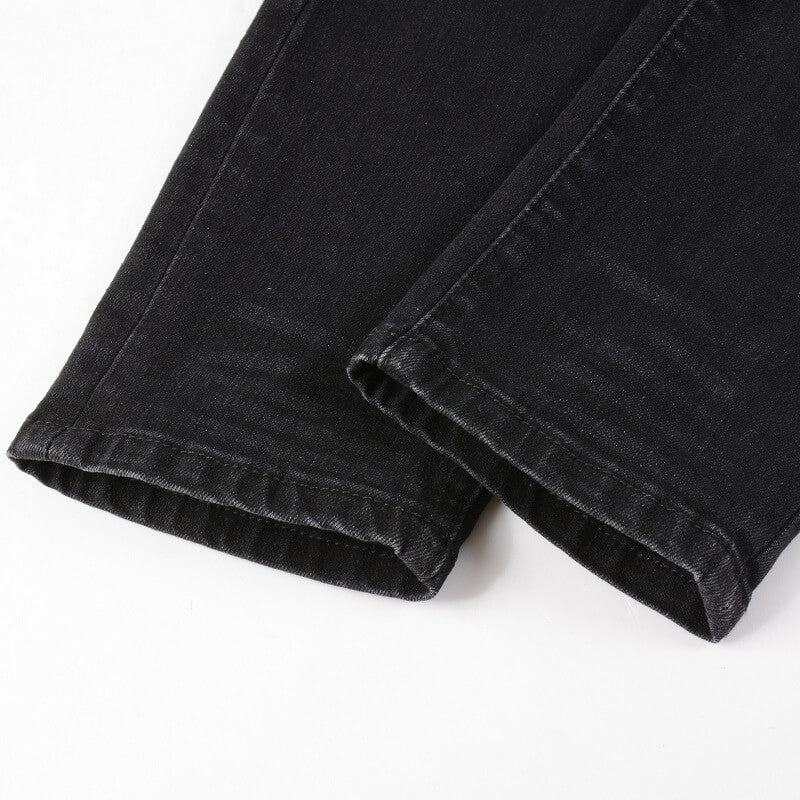 AMIRI Jeans #875 – Slim Fit Distressed Denim