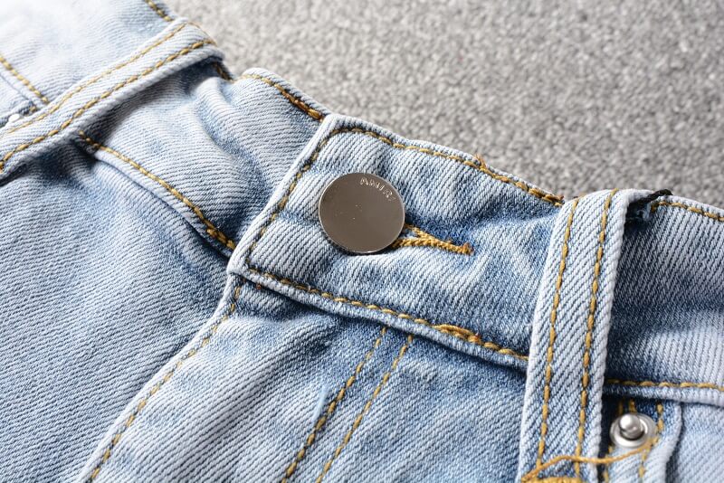 AMIRI Jeans #699 – Slim Fit Distressed Denim