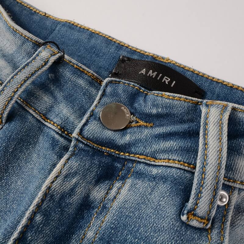 AMIRI Jeans #606 – Slim Fit Distressed Denim