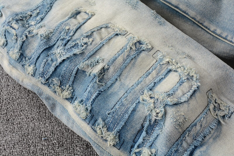 AMIRI Jeans #697 – Slim Fit Distressed Denim
